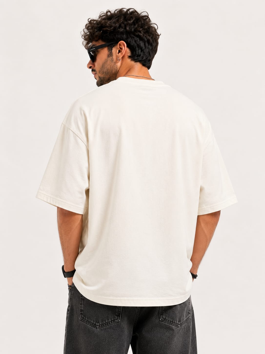 Loww Listed Move Different Graphic Oversized T-Shirt - Off White