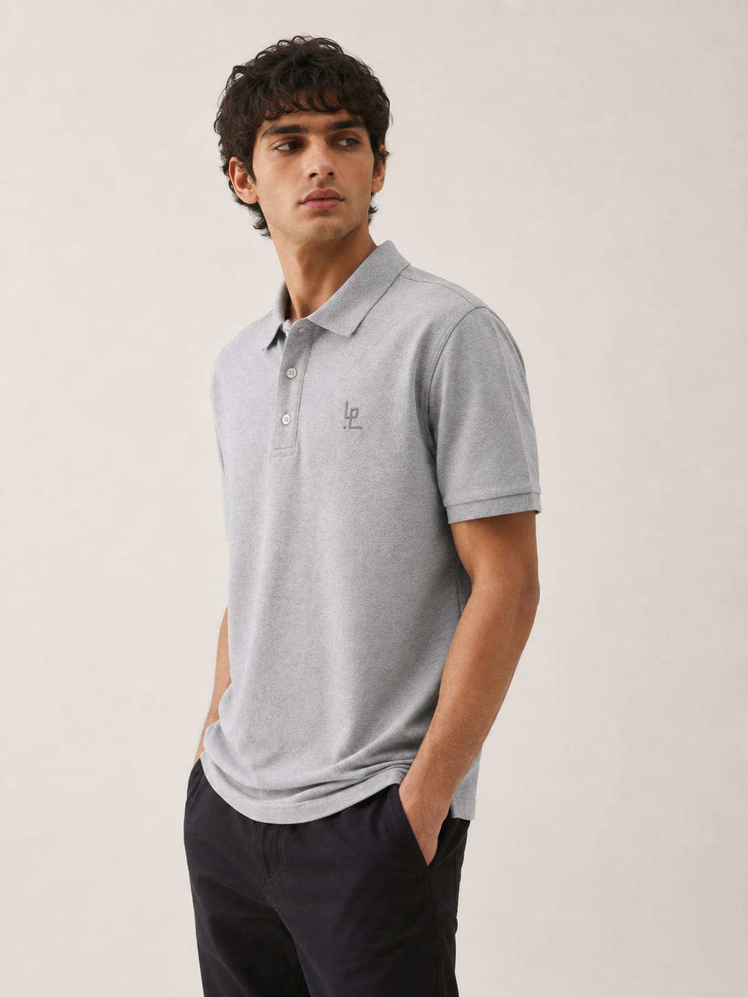 LOWW LISTED Signature Polo – Cloud Grey